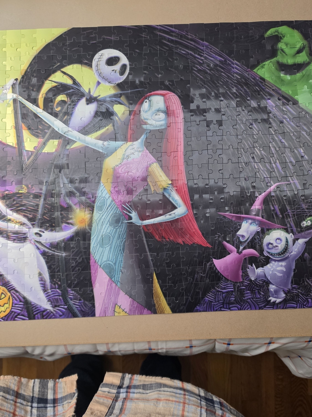 Nightmare Before Christmas T-shirt Size XL, 3D Puzzle And Holder Lot - Picture 6 of 10